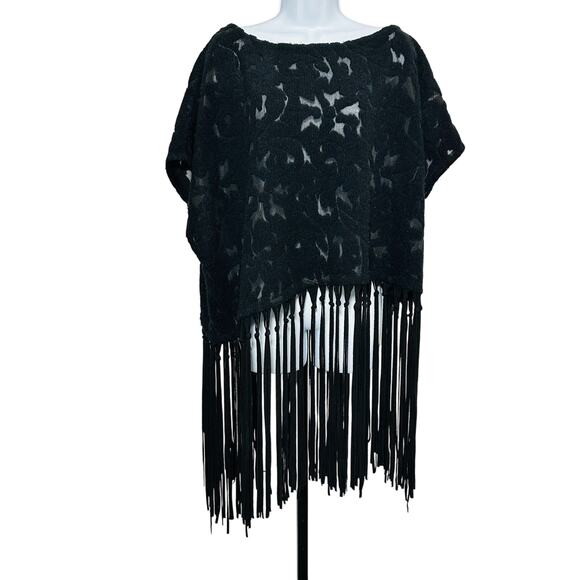Black Fringe Poncho - Picture 4 of 6